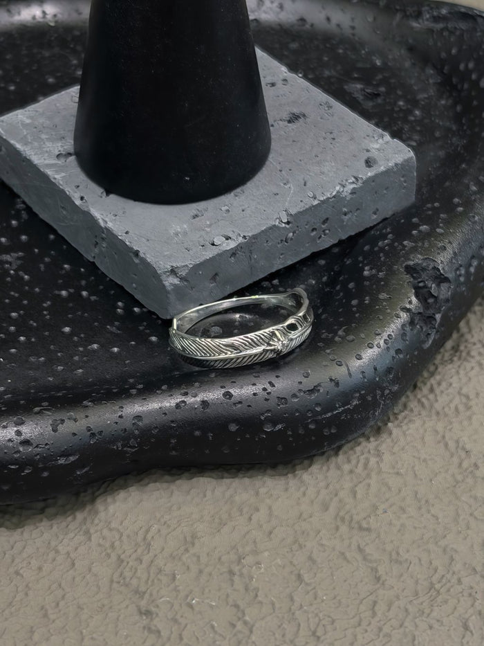 R1780 Distressed Slim Feather Zircon Ring