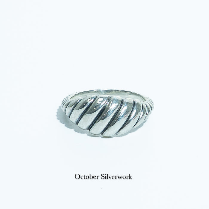 R1790 Twill Distressed Horn Ring