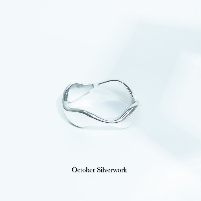 R1792 Wavy Tail Ring