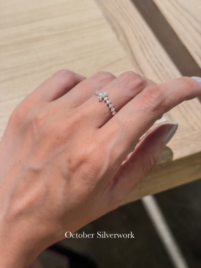 R1797 Cross Zircon Ring