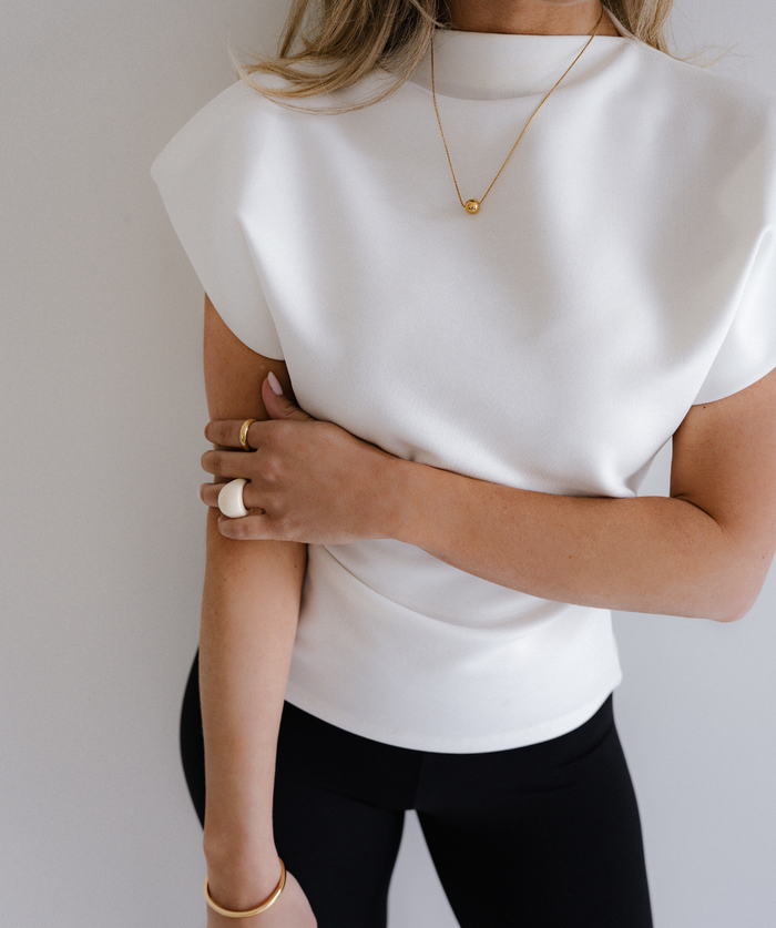 ROUND CICI NECKLACE