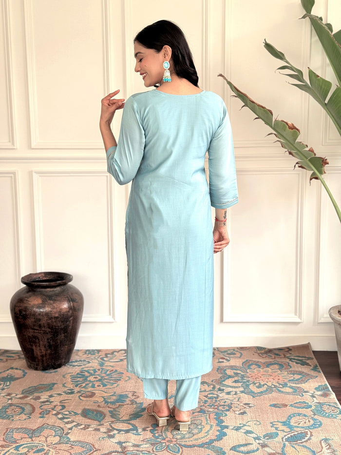 Ideal for events, festivals, and functions, must-have designer suit