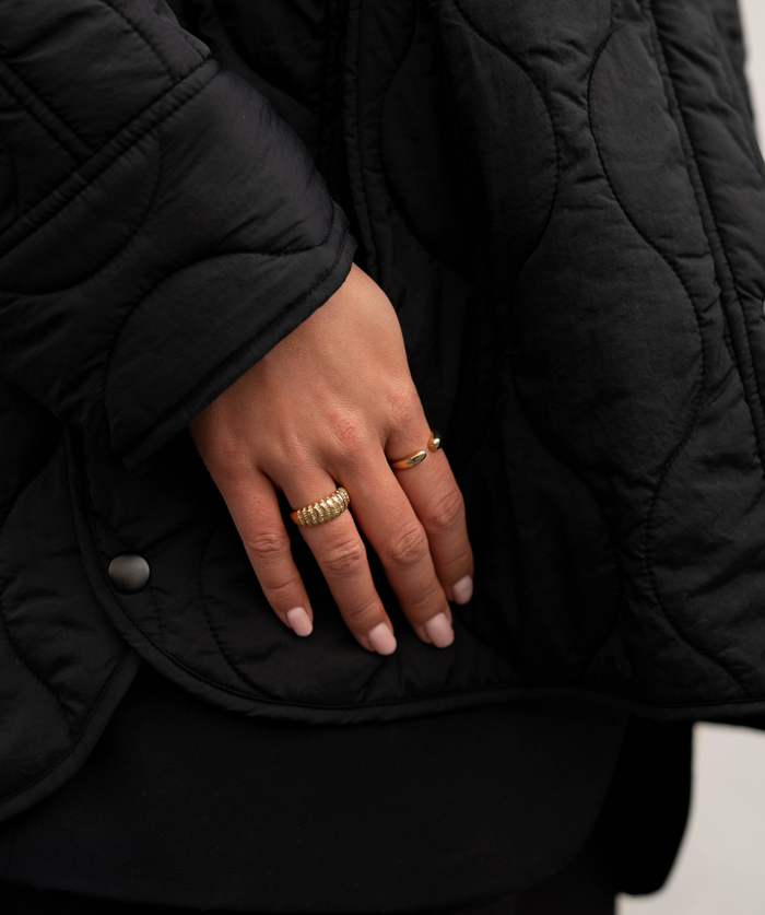 TEXTURED BROOKE RING