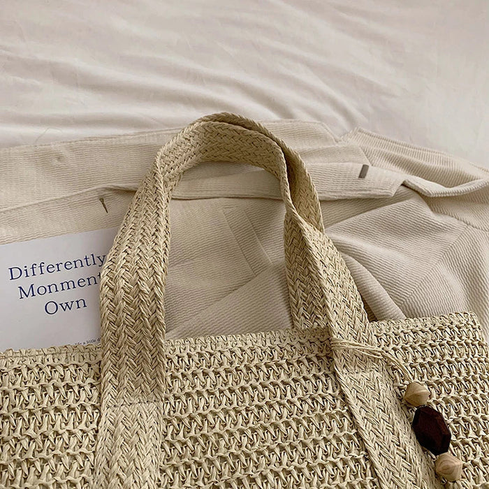 Totah | Tote Bag  - By Qivii