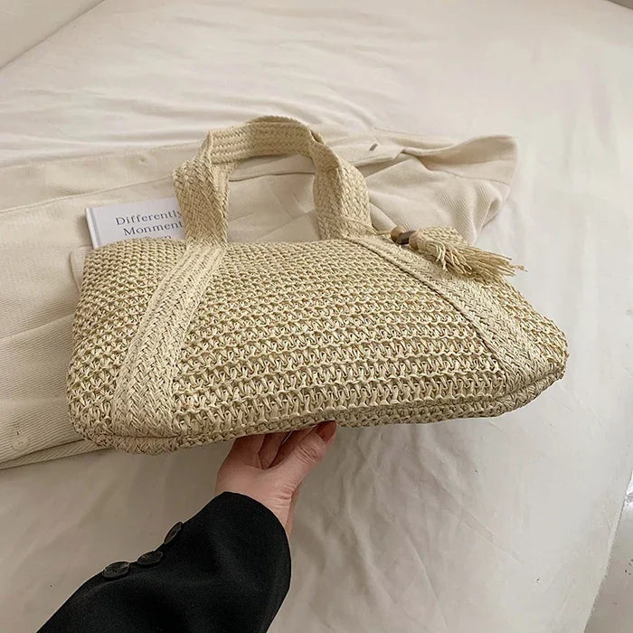 Totah | Tote Bag  - By Qivii