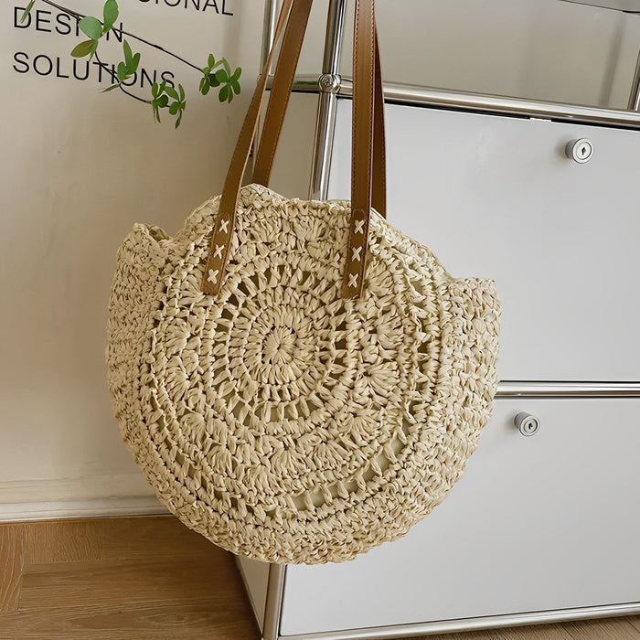 Vamah | Tote Bag  - By Qivii