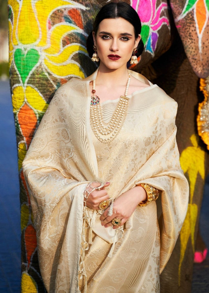 White Gold Handloom Weave Kanjivaram Silk Saree - qivii