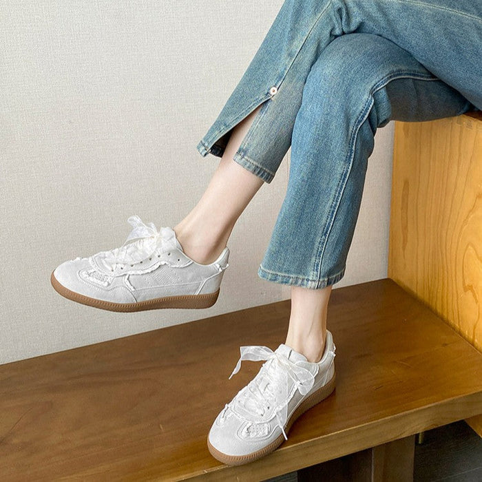 Women’s Verona Lace Leather German Trainer Sneakers – Retro Lightweight Casual Trainers (US 4–8.5)