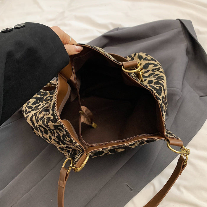 Women‘s Vintage Leopard Print Commuter Tote Spacious Work-to-Weekend Shoulder Bag
