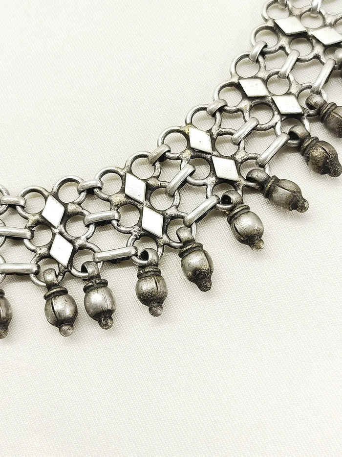 Xaina Plain Oxidized Neckpiece