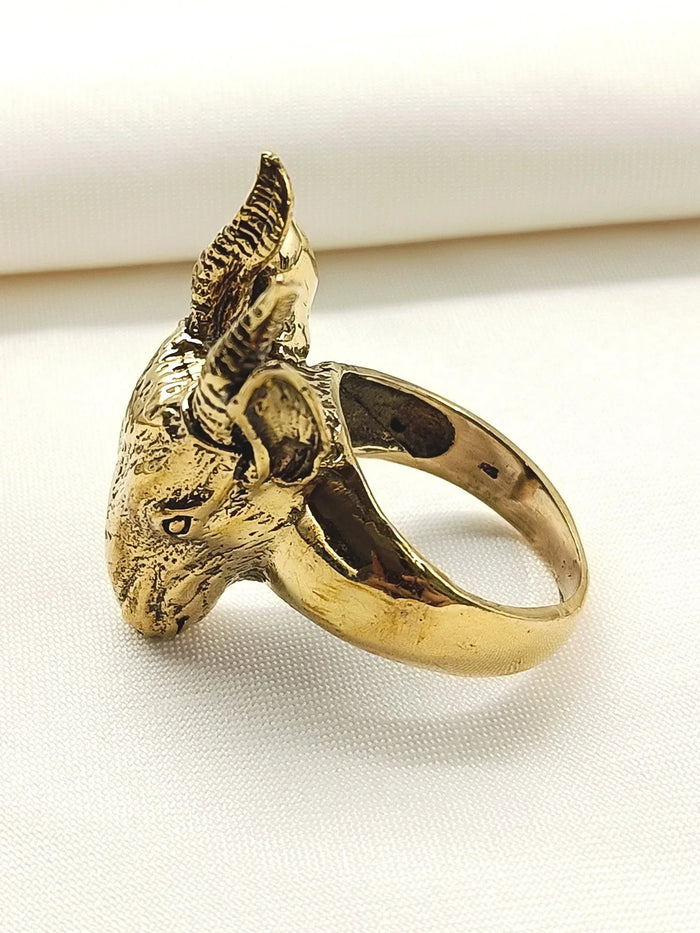 Yasmin Golden Western Finger Ring