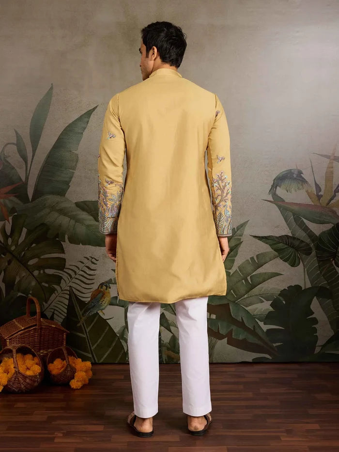 Yellow Kurta Set With Elephant Embroidery Motifs